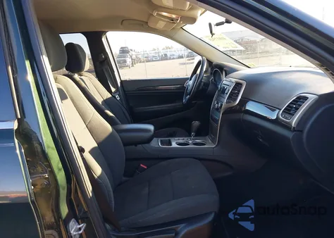 2011 Jeep Grand Cherokee Laredo from USA, damaged, VIN 1J4RR4GG3BC534807